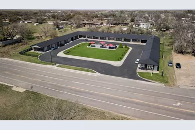 904 W California Street, Seymour, TX 76380 - Photo 1