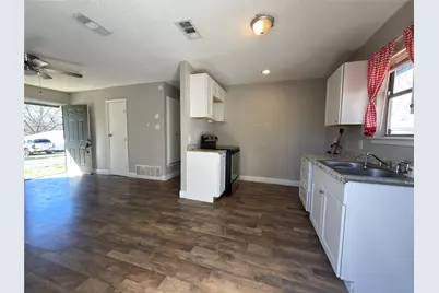 3318 Spencer Street, Greenville, TX 75401 - Photo 10