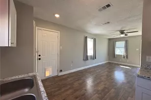 3318 Spencer St, Greenville, TX 75401 - Photo 6