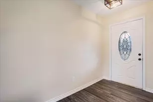 108 W College St, Leonard, TX 75452 - Photo 4