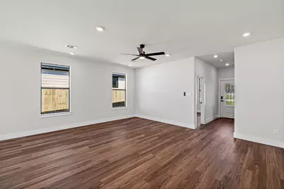 1529 Corona Drive, Granbury, TX 76048 - Photo 18