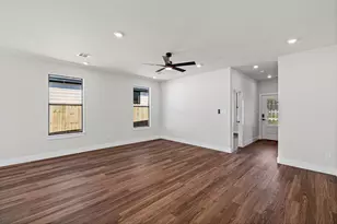 1529 Corona Dr, Granbury, TX 76048 - Photo 18