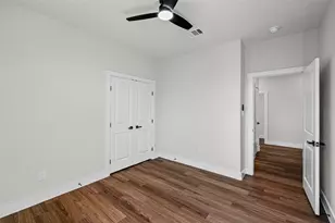 1529 Corona Dr, Granbury, TX 76048 - Photo 32