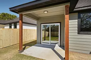 1529 Corona Dr, Granbury, TX 76048 - Photo 36