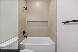 1529 Corona Dr, Granbury, TX 76048 - Photo 34