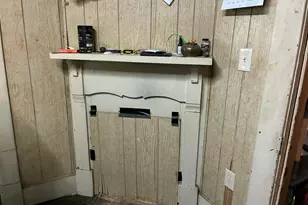 412 W Willingham St, Cleburne, TX 76033 - Photo 24