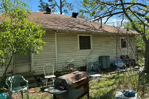 412 W Willingham St, Cleburne, TX 76033 - Photo 40