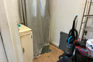 412 W Willingham St, Cleburne, TX 76033 - Photo 16