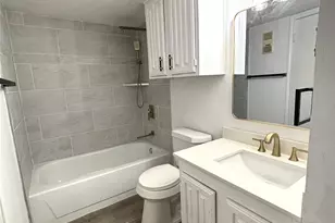 222 Shady Ln Dr, Fort Worth, TX 76112 - Photo 6