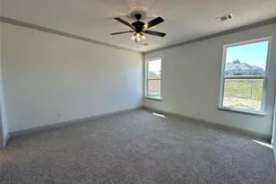 2007 Belle Lagos Ln, Cleburne, TX 76033 - Photo 18