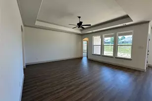 2007 Belle Lagos Ln, Cleburne, TX 76033 - Photo 14