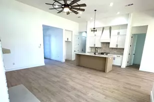 1106 E Sixth St, Springtown, TX 76082 - Photo 8