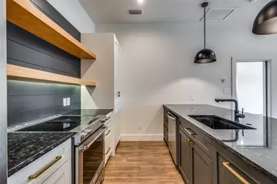 1322 Lipscomb Street #201, Fort Worth, TX 76104 - Photo 14