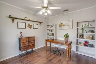 540 Mound St, Burleson, TX 76028 - Photo 6