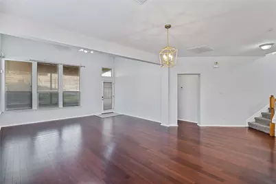 809 Slaughter Lane, Euless, TX 76040 - Photo 6