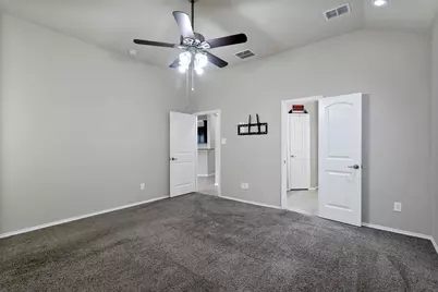 11824 Kurth Drive, Frisco, TX 75036 - Photo 14