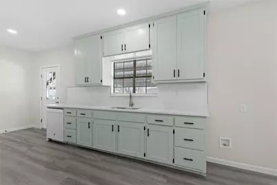 723 E Nowlin Street, Mexia, TX 76667 - Photo 16