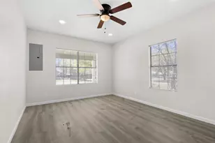 723 E Nowlin St, Mexia, TX 76667 - Photo 6