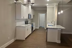 2420 Creek Dr, Granbury, TX 76048 - Photo 10