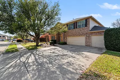 2109 Glen Manor Road, Corinth, TX 76208 - Photo 2