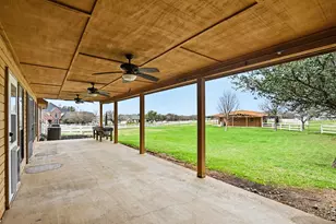 10101 Round Hill Rd, Fort Worth, TX 76131 - Photo 26