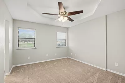10101 Round Hill Road, Fort Worth, TX 76131 - Photo 16