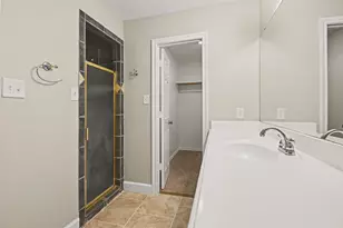 10101 Round Hill Rd, Fort Worth, TX 76131 - Photo 14