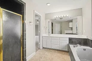 10101 Round Hill Rd, Fort Worth, TX 76131 - Photo 12
