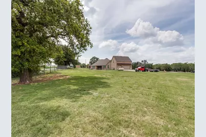 104 Lazy Creek Crossing, Weatherford, TX 76087 - Photo 24