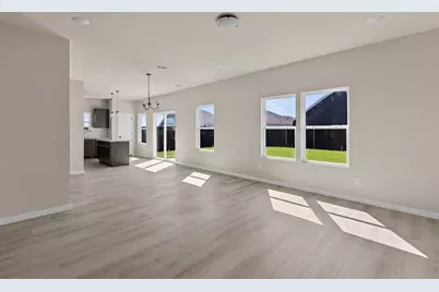 221 Marble Creek Drive, Fort Worth, TX 76131 - Photo 6