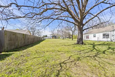 207 N Eubank Street #LOT 11, Tom Bean, TX 75489 - Photo 12