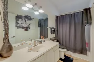 706 Gentry Dr, Arlington, TX 76018 - Photo 20