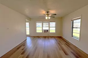 122 Robertson St, Sulphur Springs, TX 75482 - Photo 16