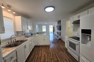 108 W Acheson St, Denison, TX 75021 - Photo 6