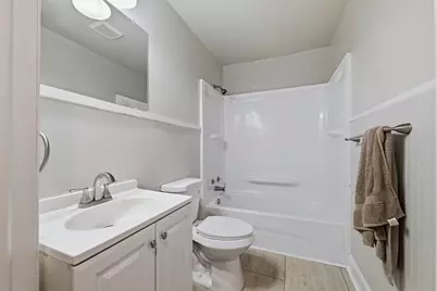 108 Poplar Street, Waxahachie, TX 75165 - Photo 18