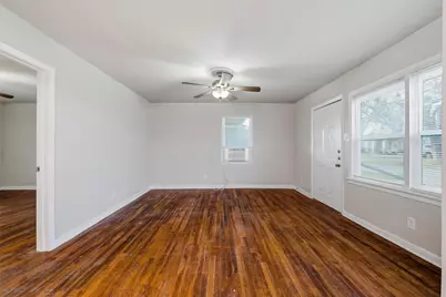 108 Poplar Street, Waxahachie, TX 75165 - Photo 6