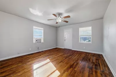 108 Poplar Street, Waxahachie, TX 75165 - Photo 12