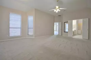 7504 Saddleridge Dr, Dallas, TX 75249 - Photo 12
