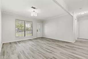 1800 W McGee St, Sherman, TX 75092 - Photo 4