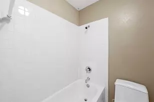 14800 Enterprise Dr, Farmers Branch, TX 75234 - Photo 14