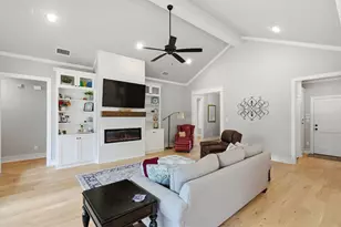 416 Deer Pt Cv, Chandler, TX 75758 - Photo 6