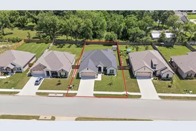 416 Deer Point Cove, Chandler, TX 75758 - Photo 2