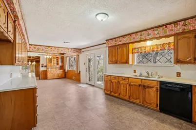 1215 Hill City Drive, Duncanville, TX 75116 - Photo 4