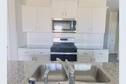 8460 Big Apple Drive, Fort Worth, TX 76179 - Photo 6