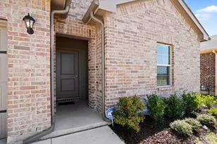 8460 Big Apple Dr, Fort Worth, TX 76179 - Photo 2