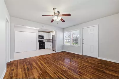 110 Poplar Street, Waxahachie, TX 75165 - Photo 4