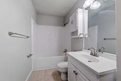 110 Poplar Street, Waxahachie, TX 75165 - Photo 24