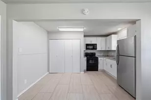 110 Poplar St, Waxahachie, TX 75165 - Photo 8