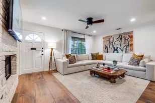 8912 Covey Ct, Dallas, TX 75238 - Photo 4