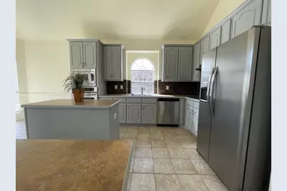 11712 Pheasant Creek Drive, Fort Worth, TX 76244 - Photo 10